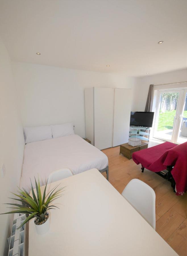 Turay Court Holiday Apartments Bournemouth Zewnętrze zdjęcie