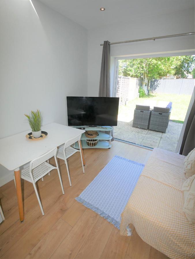 Turay Court Holiday Apartments Bournemouth Zewnętrze zdjęcie