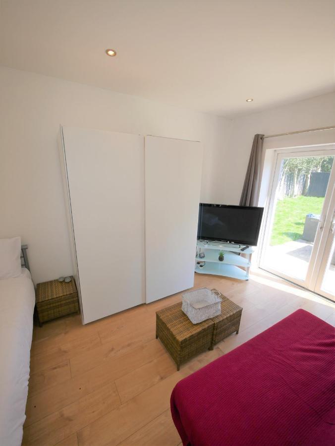 Turay Court Holiday Apartments Bournemouth Zewnętrze zdjęcie