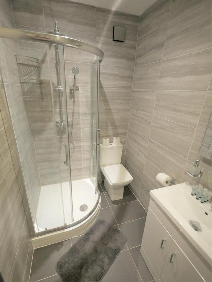 Turay Court Holiday Apartments Bournemouth Zewnętrze zdjęcie